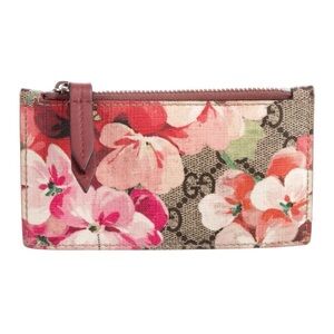 Gucci GG Supreme Monogram Blooms Key Zip Card Case Pouch